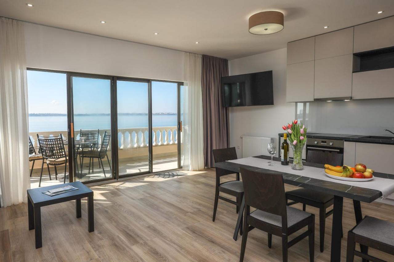 Apartments Melissa Врси Экстерьер фото