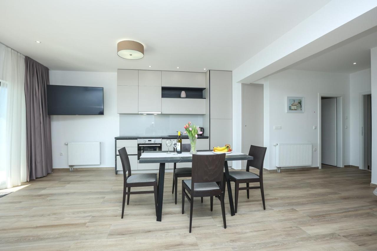 Apartments Melissa Врси Экстерьер фото